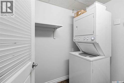 112 619 Saskatchewan Crescent W, Saskatoon, SK - Indoor Photo Showing Laundry Room