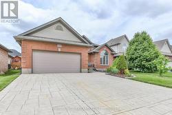 41 OWEN COURT Central Elgin, ON N5P 4N7