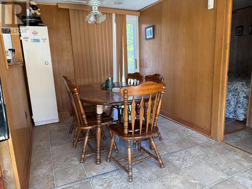 43 Winterset Avenue, Tiny, ON - Indoor Photo Showing Dining Room