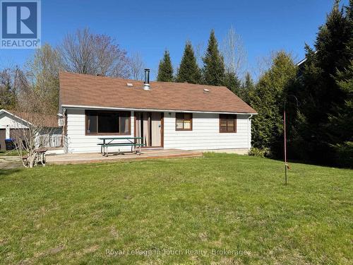 43 Winterset Avenue, Tiny, ON - Outdoor
