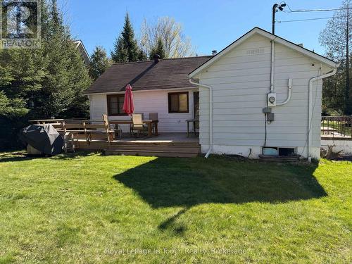 43 Winterset Avenue, Tiny, ON - Outdoor