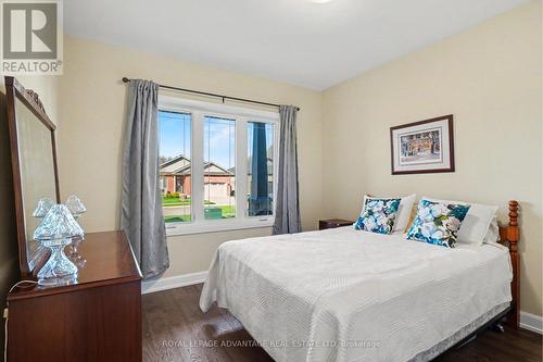 23 Senators Gate Drive, Perth, ON - Indoor Photo Showing Bedroom