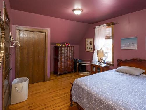 327 Calvert Rd., Murillo, ON - Indoor Photo Showing Bedroom