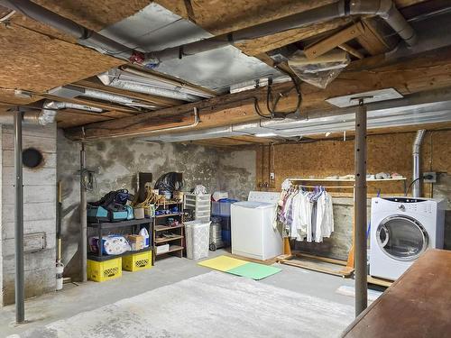 327 Calvert Rd., Murillo, ON - Indoor