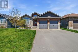 51 CREWS CRESCENT Quinte West (Murray Ward), ON K8V 0G4