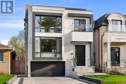 35 NIPIGON AVENUE Toronto, ON M2M 2V7