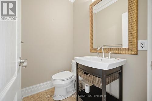 12 Pioneer Drive, Mississauga, ON - Indoor Photo Showing Bathroom