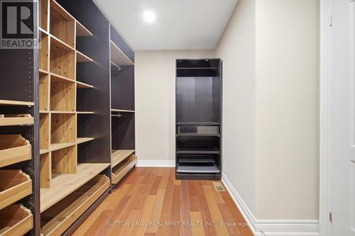 12 Pioneer Drive, Mississauga, ON - Indoor