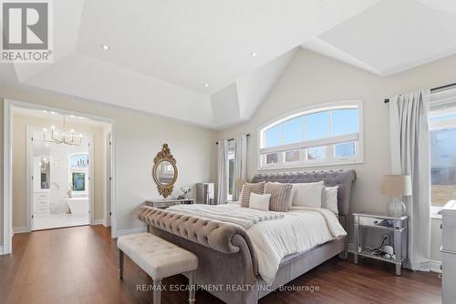 950 Fredonia Drive, Mississauga, ON - Indoor Photo Showing Bedroom