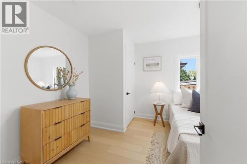 374 East 13Th Street, Hamilton, ON - Indoor