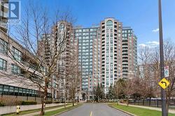 318 - 23 LORRAINE DRIVE Toronto, ON M2N 6Z6