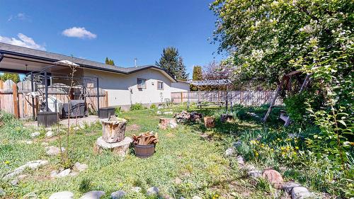704 23Rd Avenue, Cranbrook, BC - Outdoor