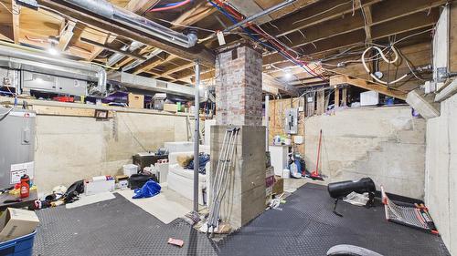 2345 Dewolfe Avenue, Kimberley, BC - Indoor Photo Showing Basement