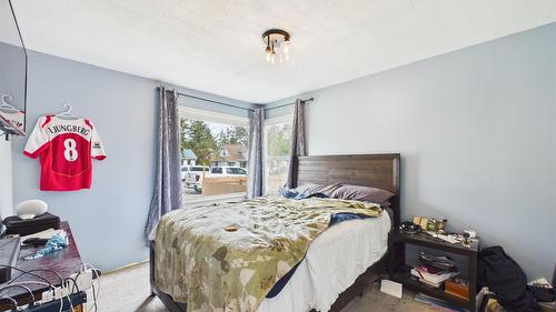 2345 Dewolfe Avenue, Kimberley, BC - Indoor Photo Showing Bedroom