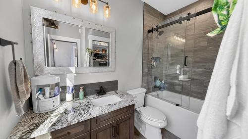 1461 Mcdonald Road, Cranbrook, BC - Indoor Photo Showing Bathroom