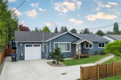 375 Temple St  Parksville, BC V9P 1C9