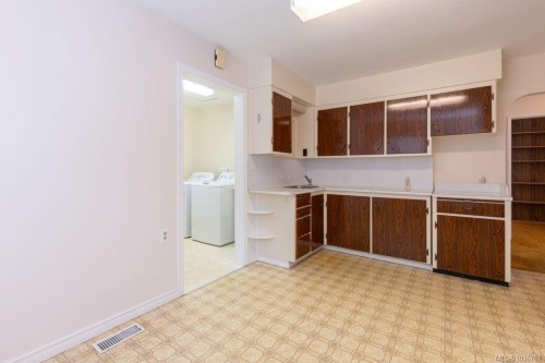 880 Eberts St, Nanaimo, BC 