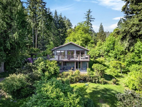 206 Roland Rd, Salt Spring, BC 