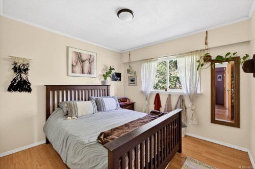 206 Roland Rd, Salt Spring, BC 