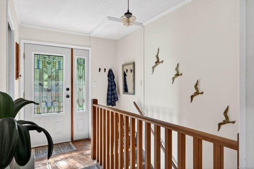 206 Roland Rd, Salt Spring, BC 