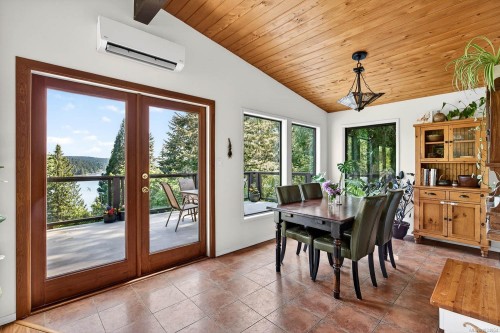 206 Roland Rd, Salt Spring, BC 