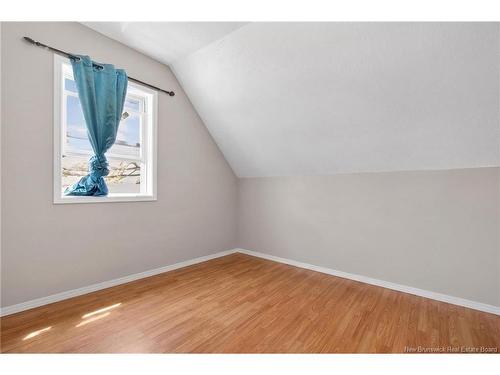 9 Mansfield, Moncton, NB 