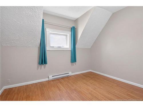 9 Mansfield, Moncton, NB 