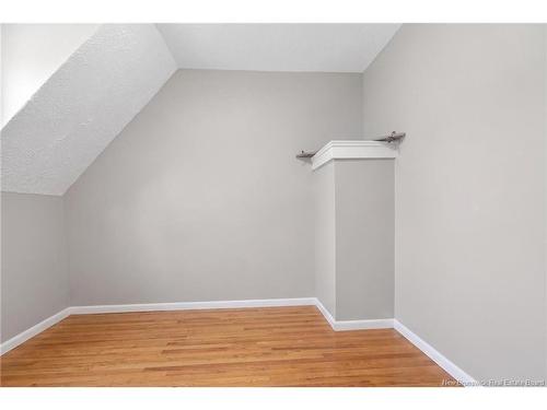 9 Mansfield, Moncton, NB 