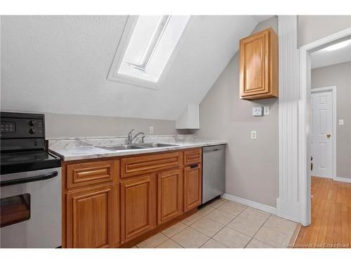 9 Mansfield, Moncton, NB 
