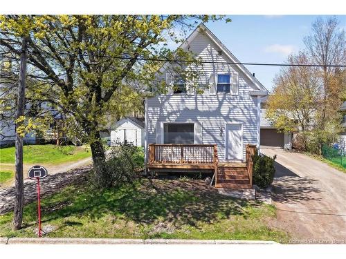 9 Mansfield, Moncton, NB 