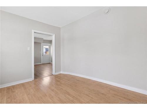 9 Mansfield, Moncton, NB 