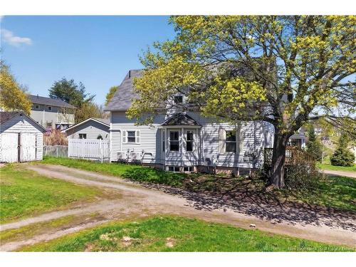 9 Mansfield, Moncton, NB 