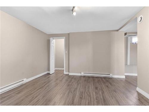 9 Mansfield, Moncton, NB 