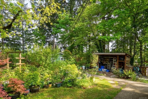 1055 Trillium Rd, Langford, BC 