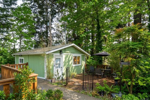 1055 Trillium Rd, Langford, BC 