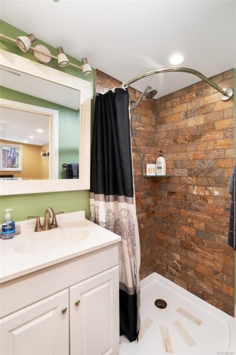 1055 Trillium Rd, Langford, BC 