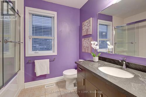 310 Leitch Landing, Milton, ON - Indoor Photo Showing Bathroom