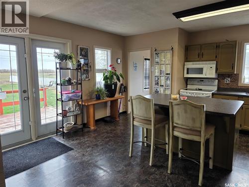 111 4Th Avenue N, Lucky Lake, SK 