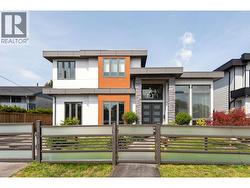 9631 PATTERSON ROAD  Richmond, BC V6X 1P8