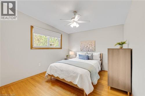 3 Tanager Court, Hamilton, ON - Indoor Photo Showing Bedroom