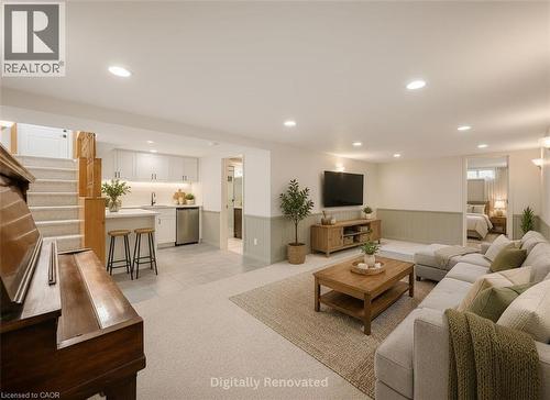 3 Tanager Court, Hamilton, ON - Indoor Photo Showing Living Room