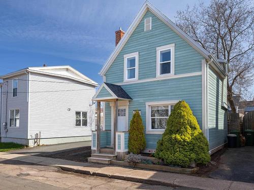 26 Valley Street  Charlottetown, PE C1A 4H8