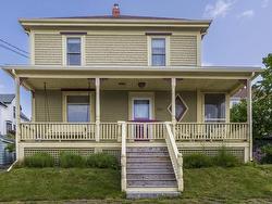 271 Montague Street Lunenburg, NS B0J 2C0