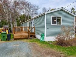 46 Mountain View Drive Lake Echo, NS B3E 1B6