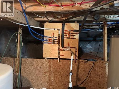 691 Joseph Crescent, Cochin, SK - Indoor Photo Showing Basement