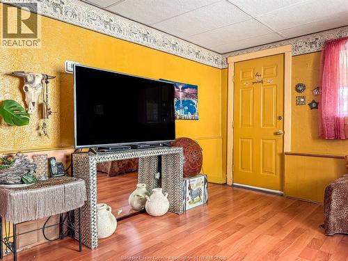 1614 Albert, Windsor, ON - Indoor Photo Showing Other Room