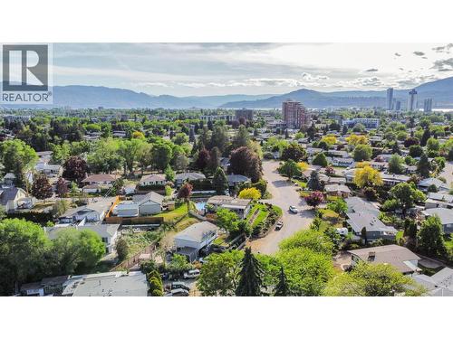 1385 Orchard Drive, Kelowna, BC - Outdoor With View
