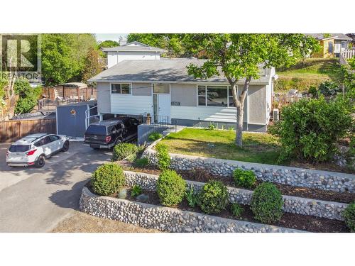 1385 Orchard Drive, Kelowna, BC - Outdoor