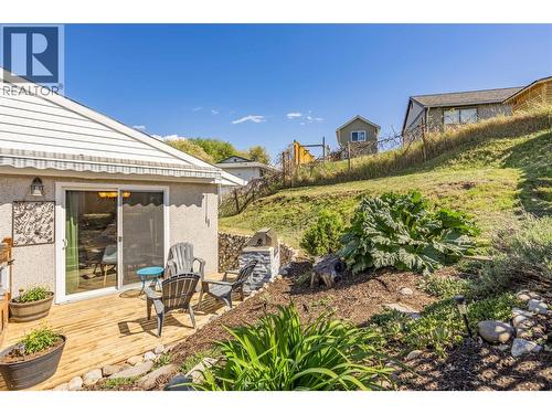1385 Orchard Drive, Kelowna, BC - Outdoor
