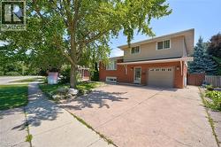 207 CHRISTOPHER Drive  Cambridge, ON N1R 4S6